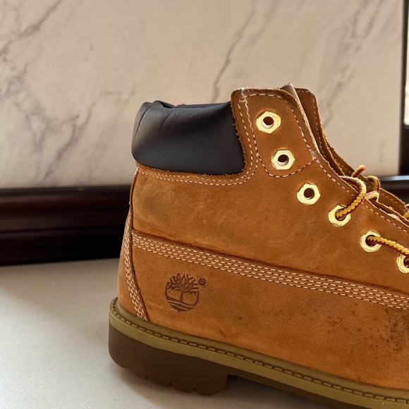 Timberland Kids Waterproof Boots Size 3 - Picture 2 of 8